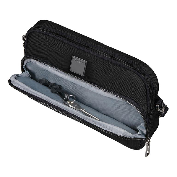 146478_1041_SACKSQUARE_TRAVEL_CLUTCH_INTERIORAL_ORGANISATION